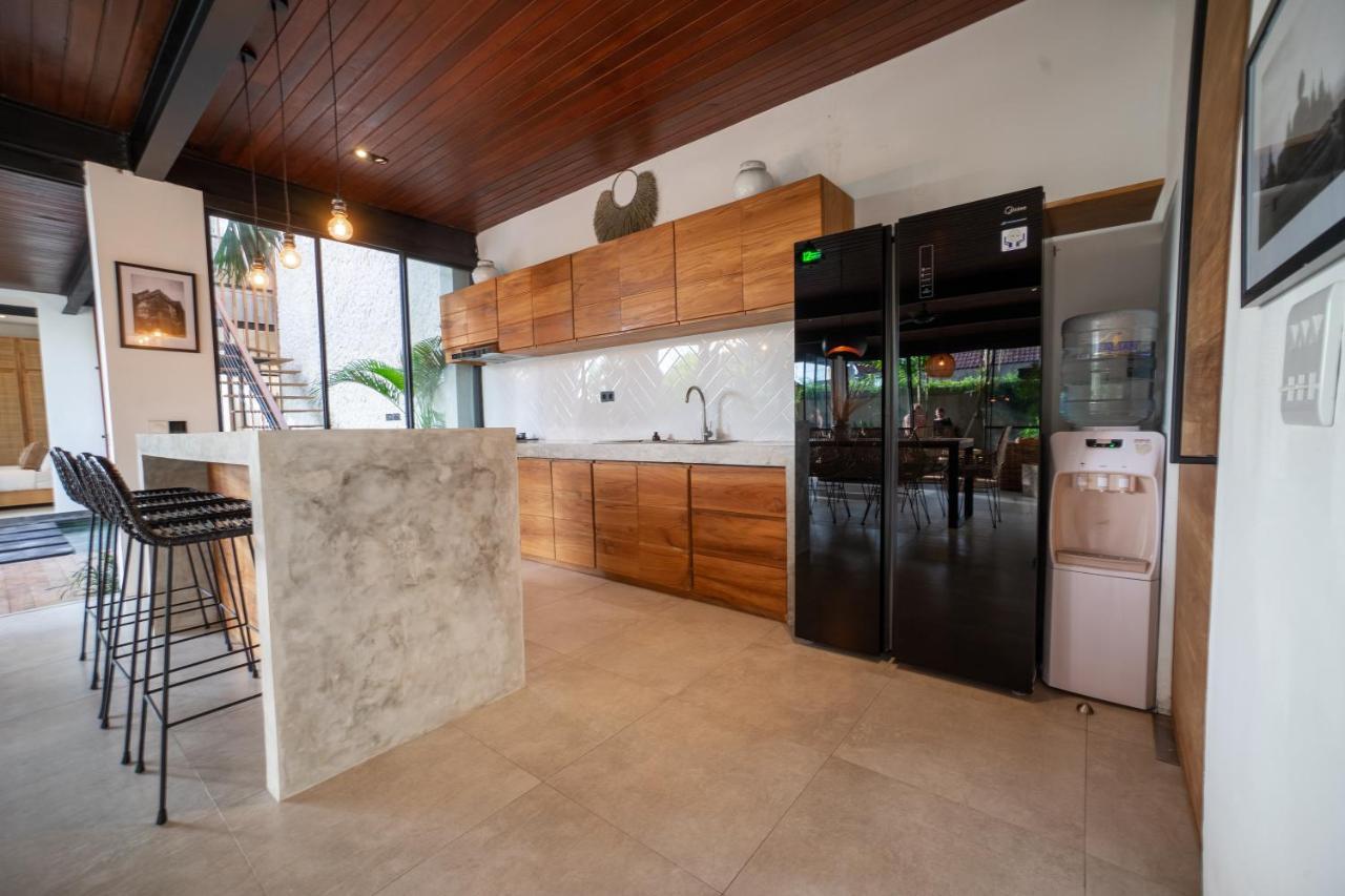 Suncoast Villa Badung  Exteriör bild
