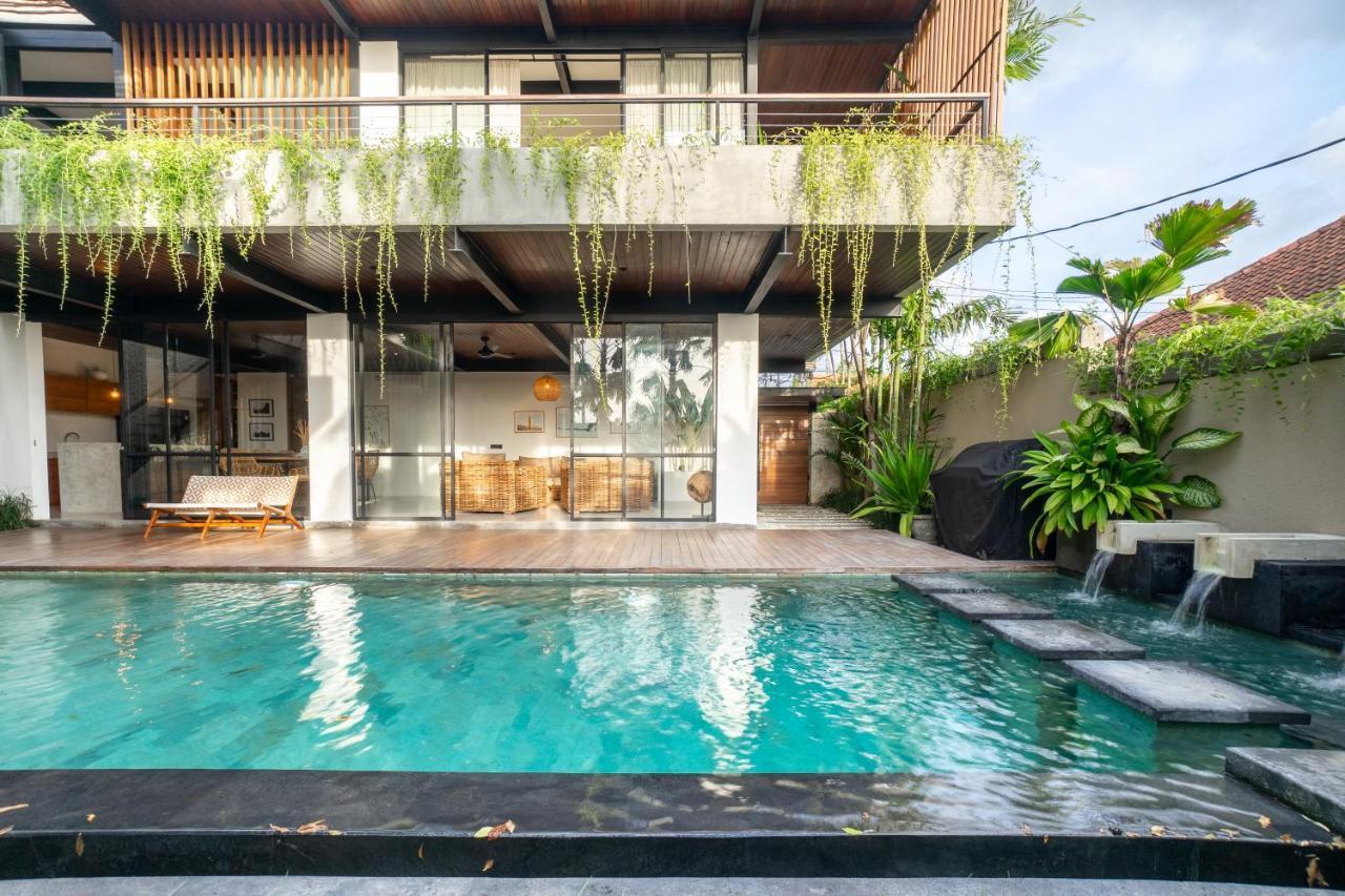 Suncoast Villa Badung  Exteriör bild